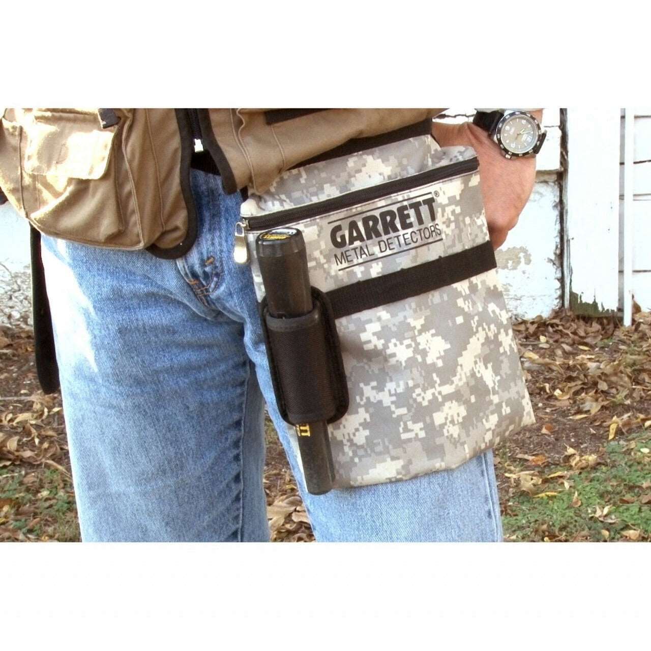 Garrett Camo Diggers Pouch-Lucky Strike Gold
