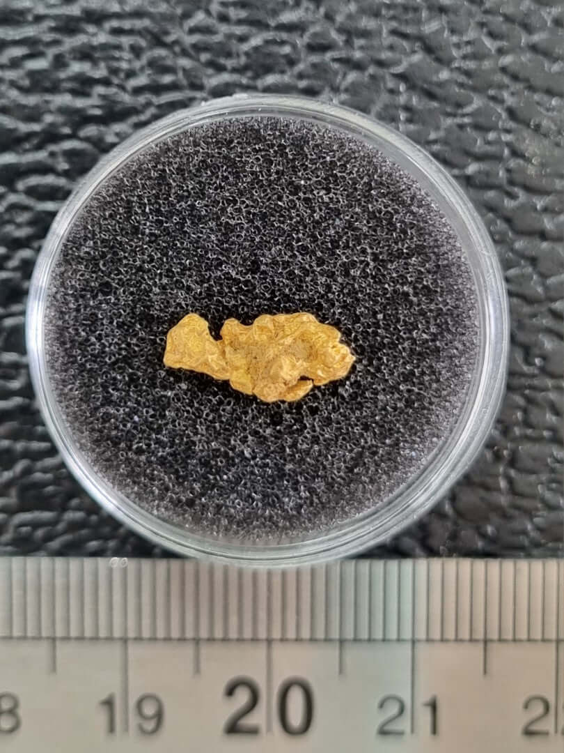 Gold Nugget 0.7 Grams 1225 Lucky Strike Gold