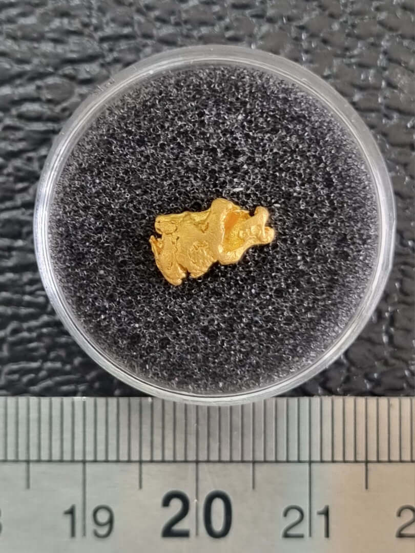 Gold Nugget 0.82 Grams 1225 Lucky Strike Gold